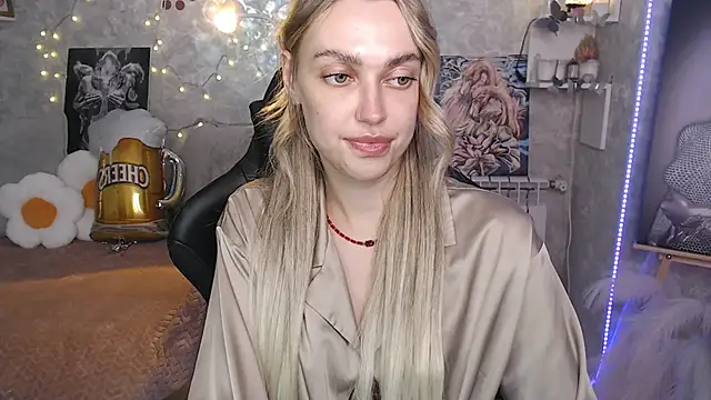 NickyAdamidi live cam on StripChat