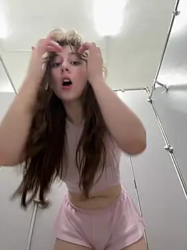 FroggyAnna webcam