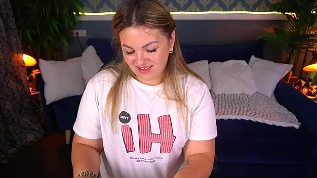 AlissyaGrayy webcam