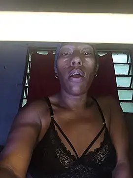 Zaphira_Big_Clit