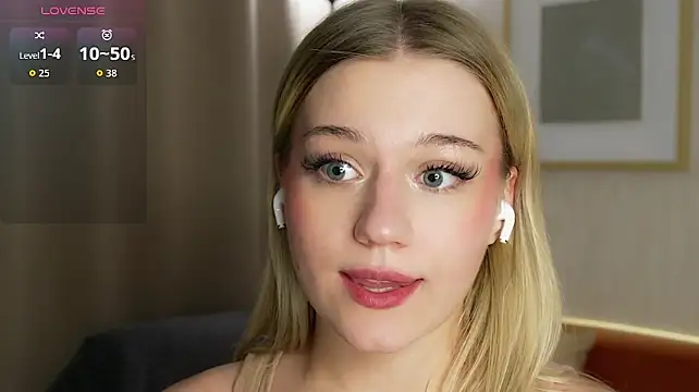 AliceSpice webcam