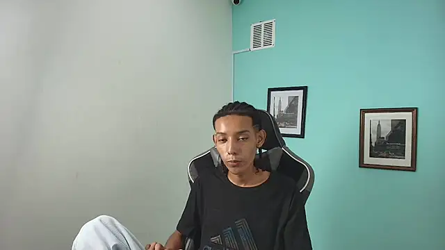 Drake_cum23