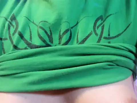 AngelaLinaresx69 webcam