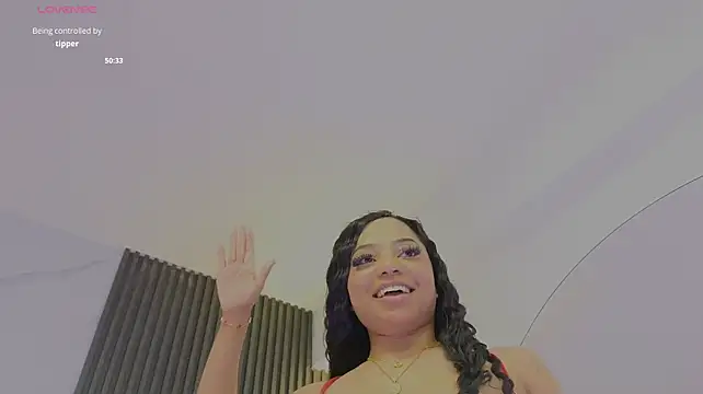 Madiee_Rhea webcam