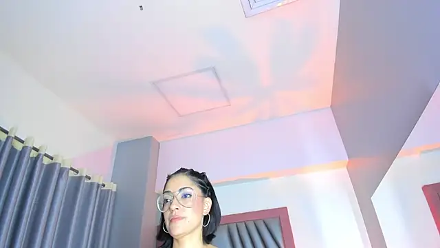 Aura-bakerr webcam