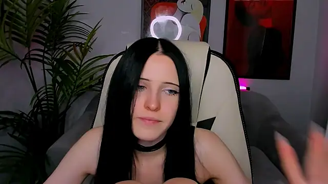 Chloe_Kingsley webcam