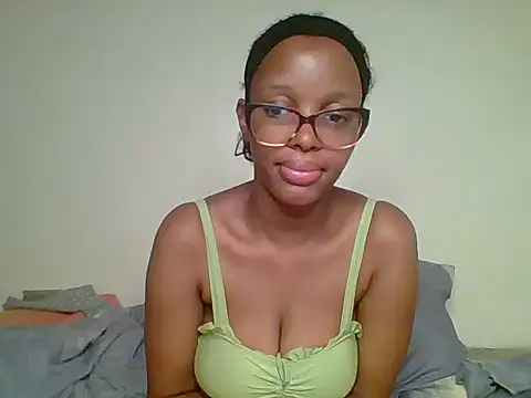 slutty_vel webcam