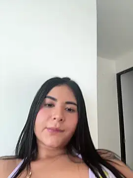 Jenn_Layton webcam