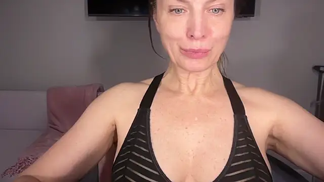 RachellAmazing webcam