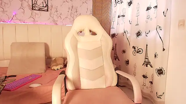 lilith_horny