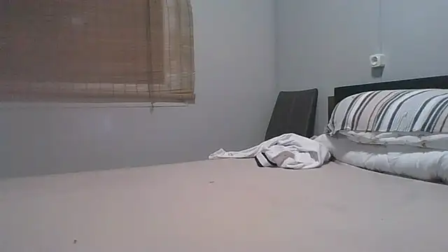 fulloferotic webcam