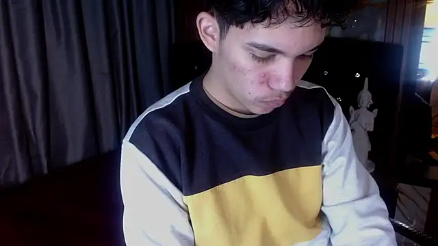 haku_nayro webcam