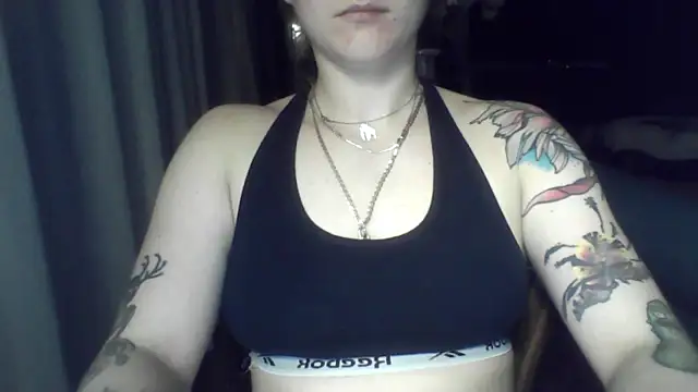 LeaWetGirl