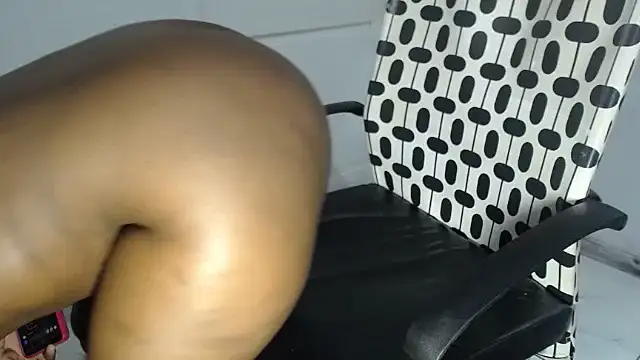bootysoyummyx (F teen) - Get eye glasses