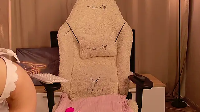 SakuraDreamm webcam