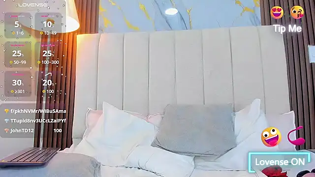Victoria_Guzman webcam