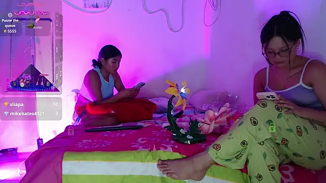 Mia_Doll01 webcam
