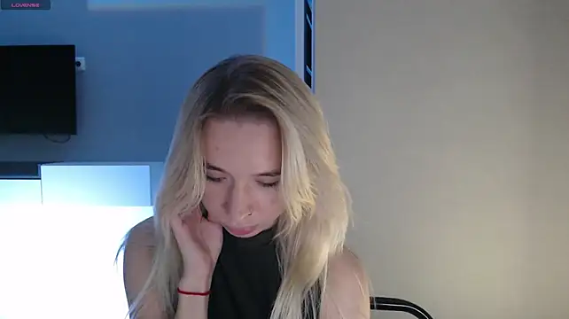 Emily_Hartt