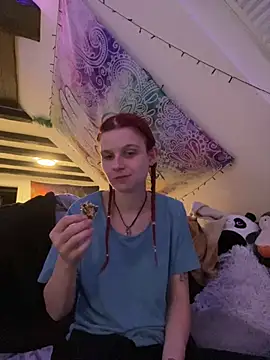 LeylaSquirtyBirty webcam
