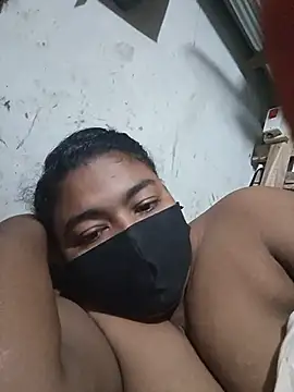 Cute_BaBeDoLL webcam