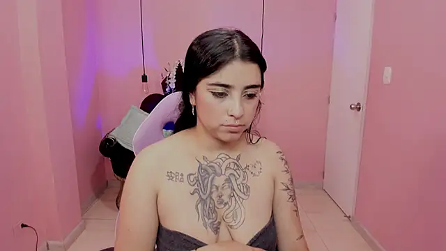 Adri_gomez_x webcam