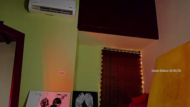 Emma__Blanco webcam