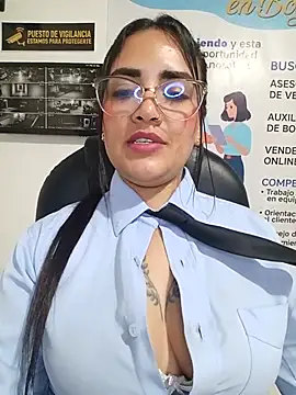 MAYE__13 webcam
