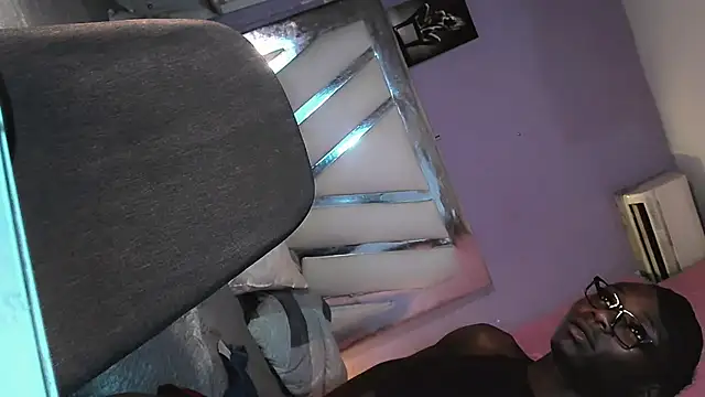 Hilary_tsx