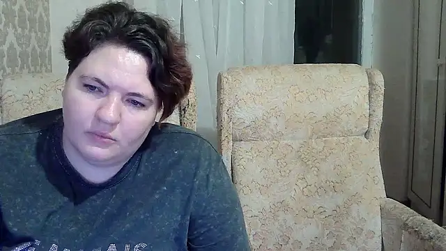 EmmaXKristall webcam