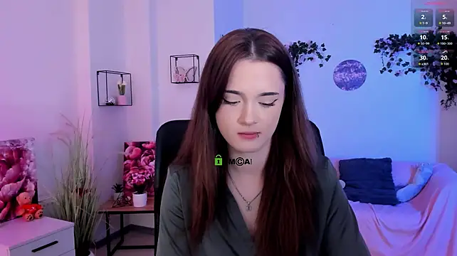 liana_kisses webcam