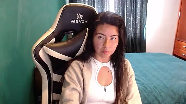 alice_middlee
