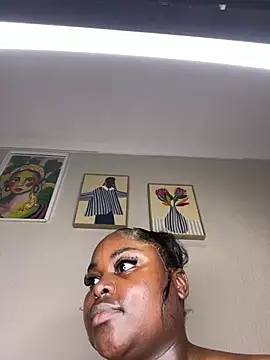 Honeycoco0211 live cam on StripChat