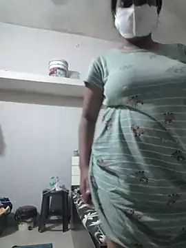 Priya_Strip