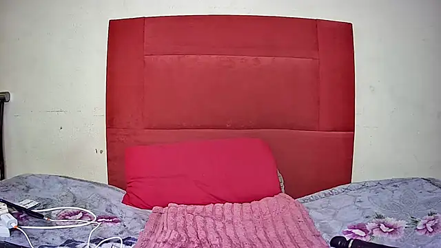 TallSexySlay live cam on StripChat