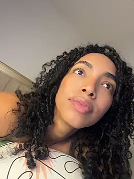 nicoleebony1 webcam