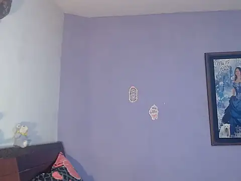 Emma-Wilson 🗜 naked chat