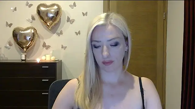 Wild_Silk_Desire webcam