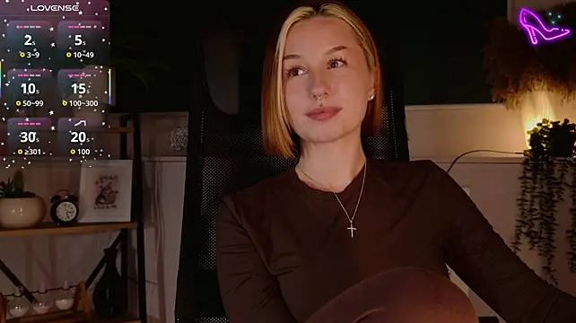 ClaireMathis webcam
