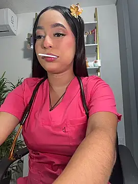 MiaCamille_ webcam