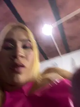 Astrid_Porno webcam