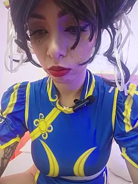 Cassie_Cage webcam