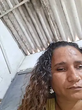 Mature--Mommy webcam