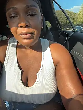TilaTotti live sex cam