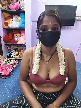 Tamil_Ishu webcam