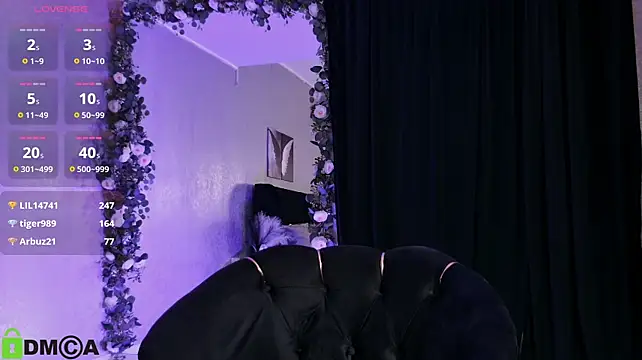 MiaBlue_ webcam