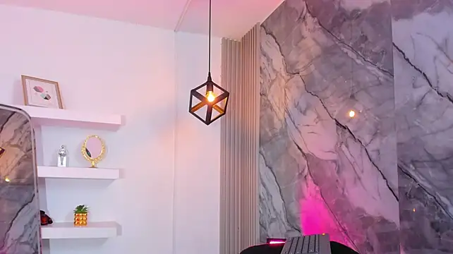 IsabellaMonet
