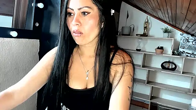 Tania_mature webcam