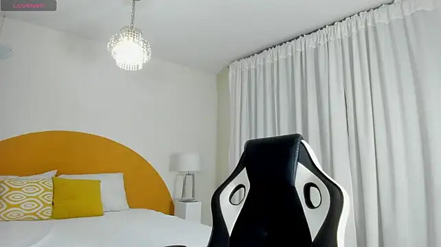 _Emmaa_Queen_ webcam