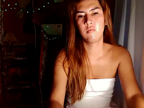 ur_hot_jenelle webcam