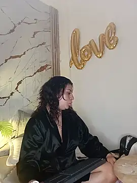 Iam_Issaa_ webcam